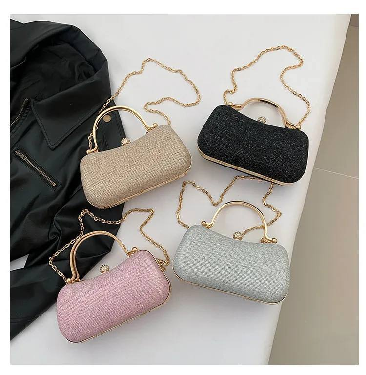 A. Cartera de Fiesta Elegante