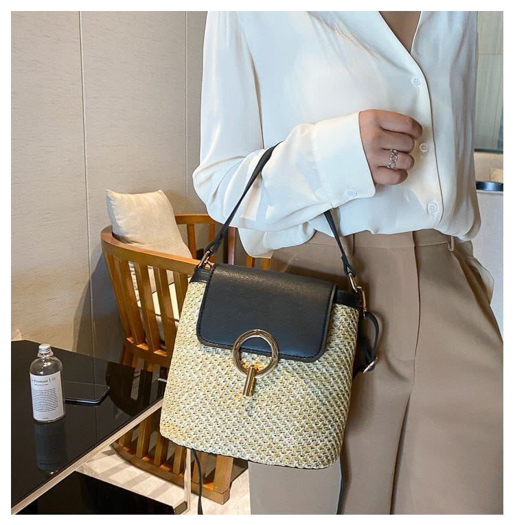 A. Carteras Fashion MD-4 (Estilos Surtidos) 👛✨3.0