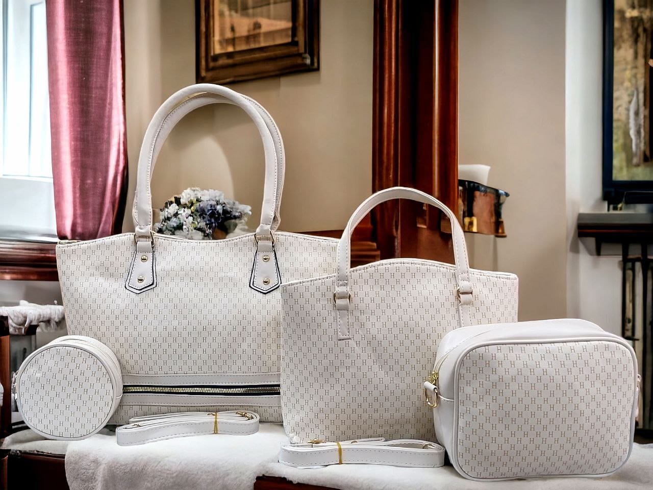 A. Cartera 4 Piezas 11.0