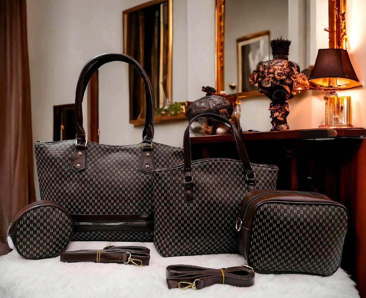 A. Cartera 4 Piezas 11.0
