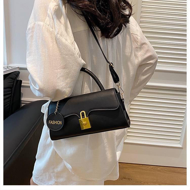 A. Cartera elegante 14.0