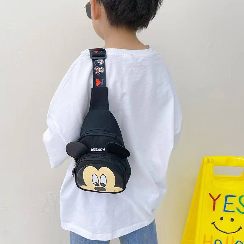 Bolso de pecho de dibujos animados 14.0