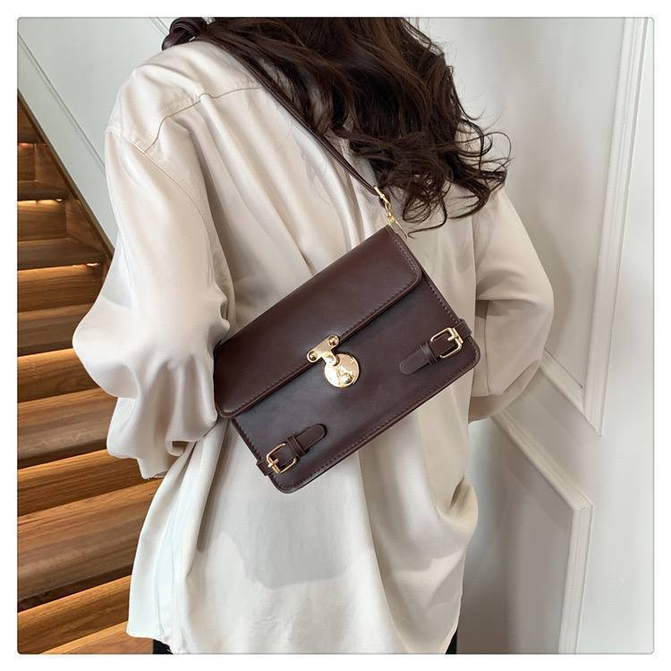 A. Cartera pequena 14.0