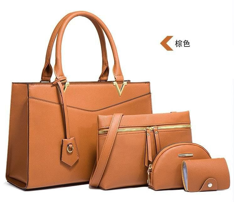 A. CARTERA GRANDE SET DE 4 PIEZAS 13.0