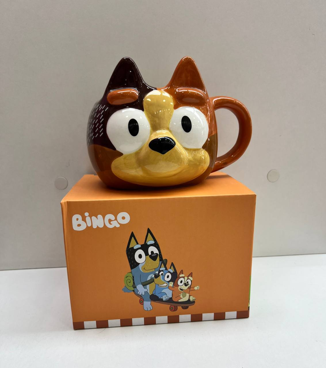 TAZA COLECCIONABLE DE BINGO 8.0