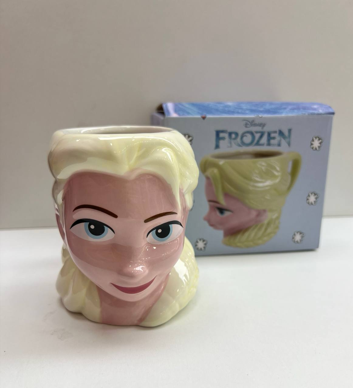 TAZA COLECCIONABLE DE FROZEN 8.0