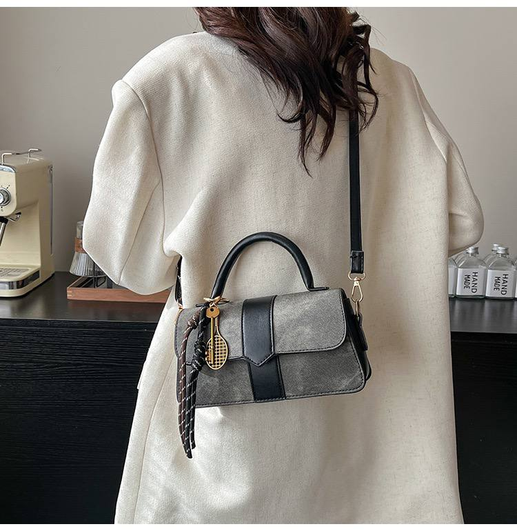 Cartera Pequeña 14.0