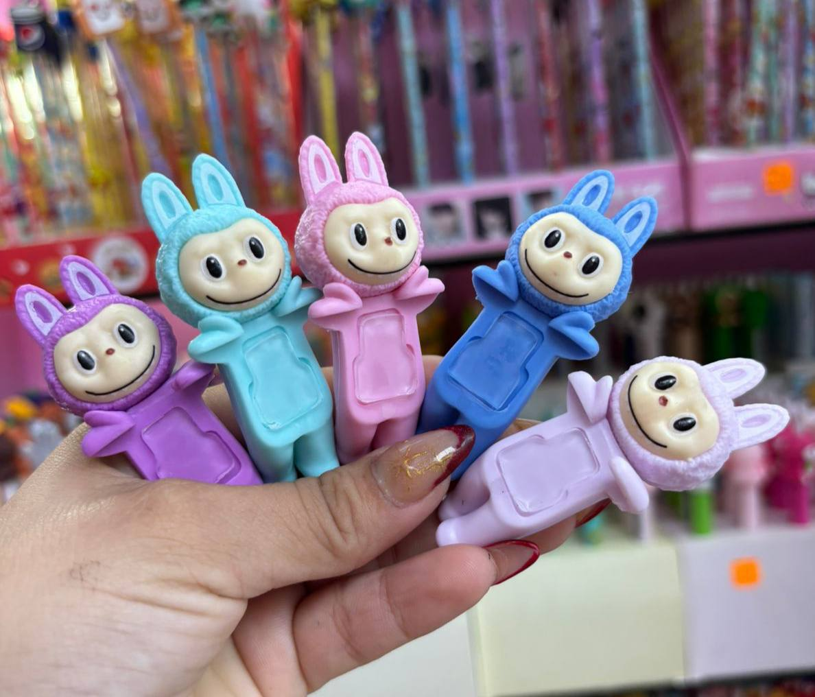 Soporte en Figuras de Labubu HOGAR