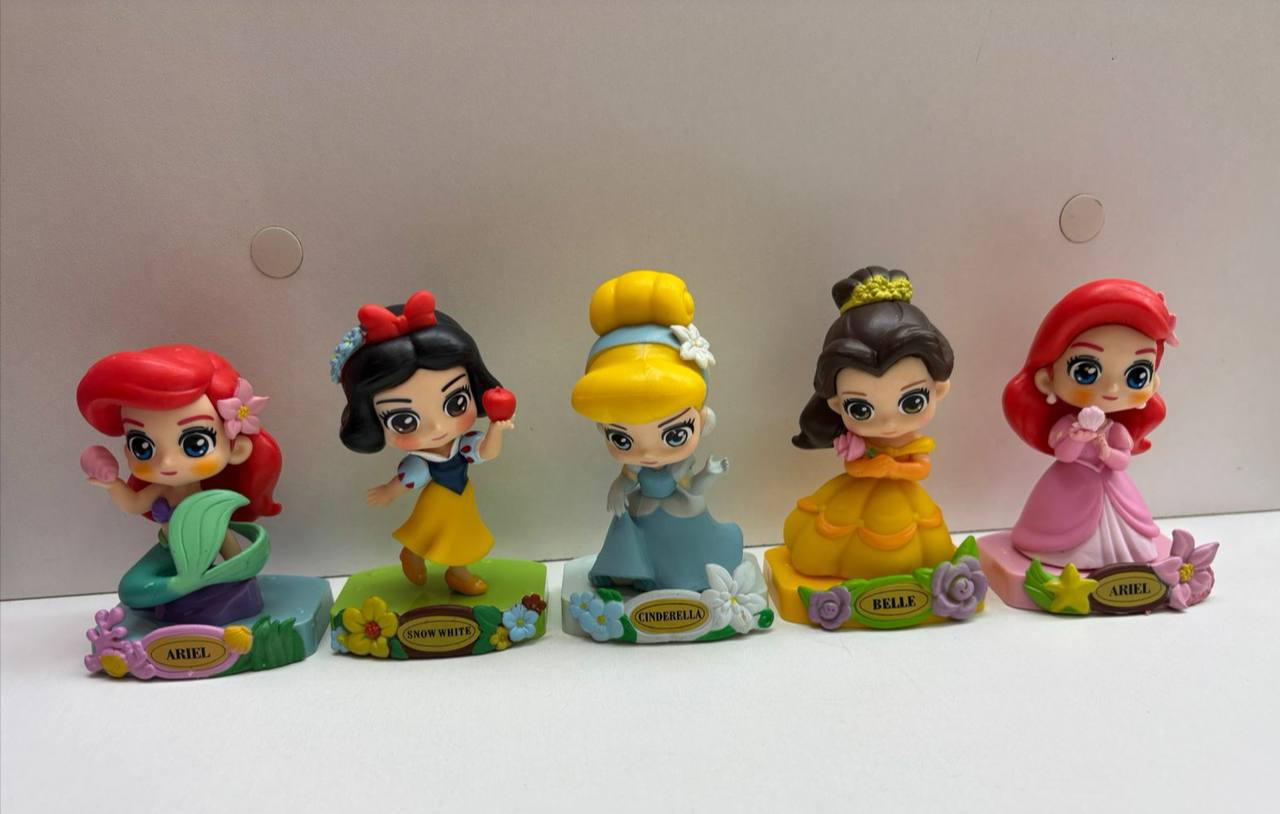 Set Coleccionable Princesas Disney (9 Figuras) 8.0