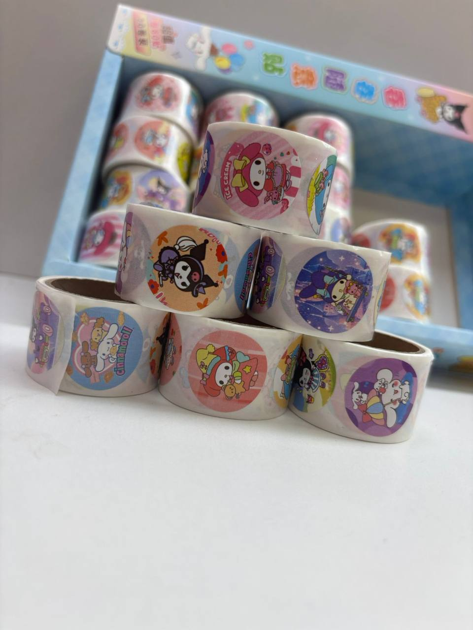 20 Rollos de Stickers 8.0 PAPELERIA