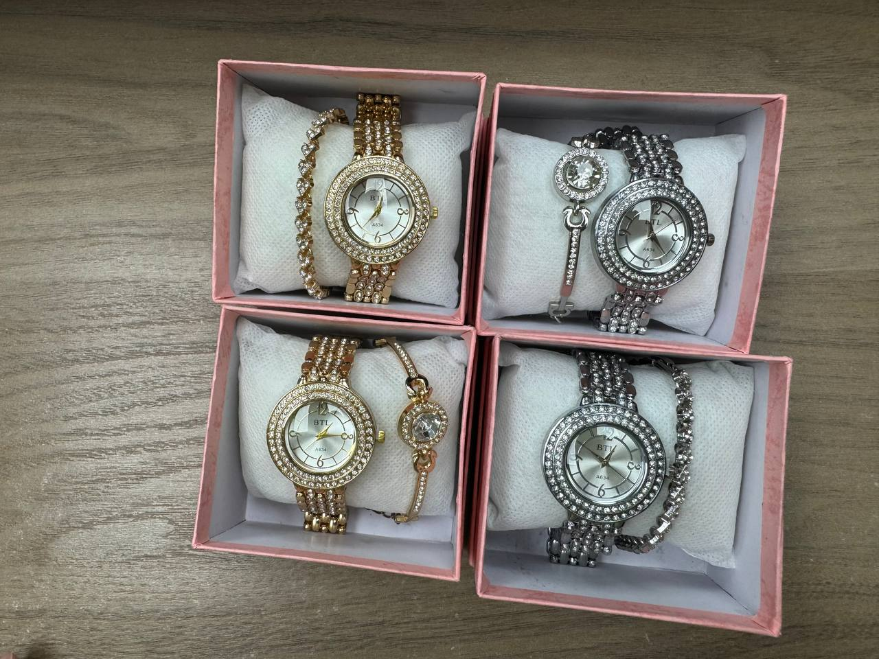 Reloj 2 piezas + caja regalo" 14.0 MUJER