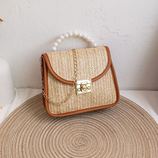 A. Cartera Tejida KR-9