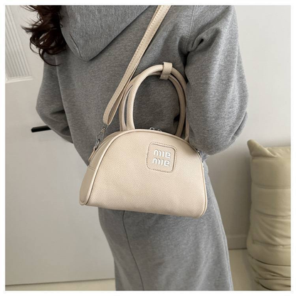 A. Cartera casual pequeña 14.0