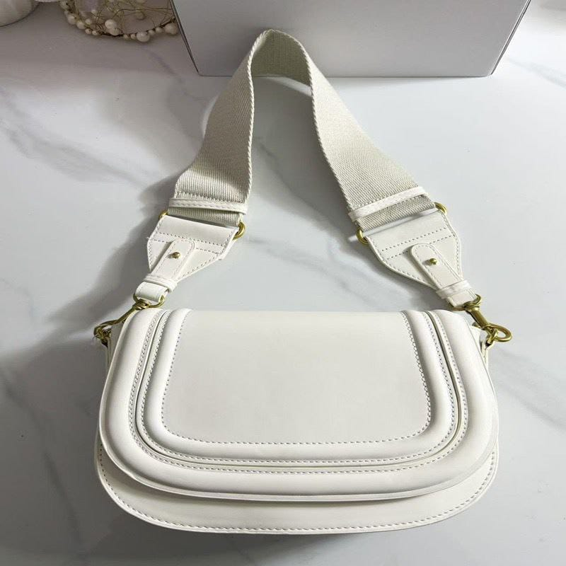 A. Cartera Pequeña Alta Gama 11.0