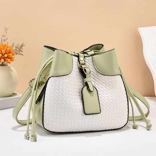 A. Cartera Pequeña Alta Gama 11.0