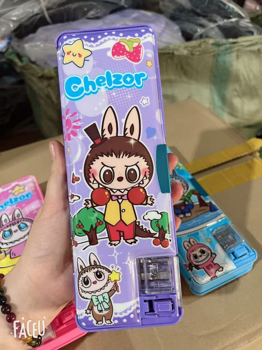Cartuchera con Sacapuntas Labubu  3.0 PAPELERIA