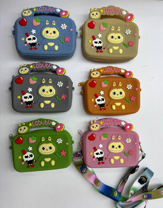 B-CARTERA DE SILICON MODELO LABUBU 8.0