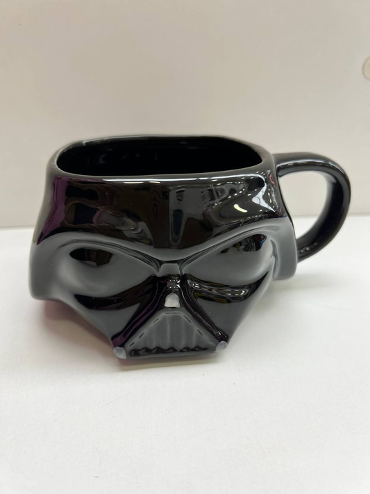 TAZA COLECCIONABLE DARTH VADER 8.0