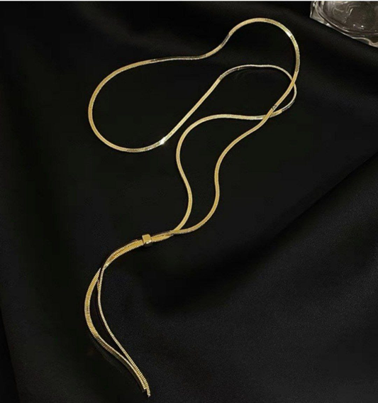 COLLAR LARGO EN ACERO B2