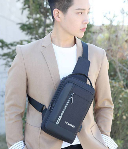 BOLSO CRUZADO CON CABLE USB PARA HOMBRE 1.0