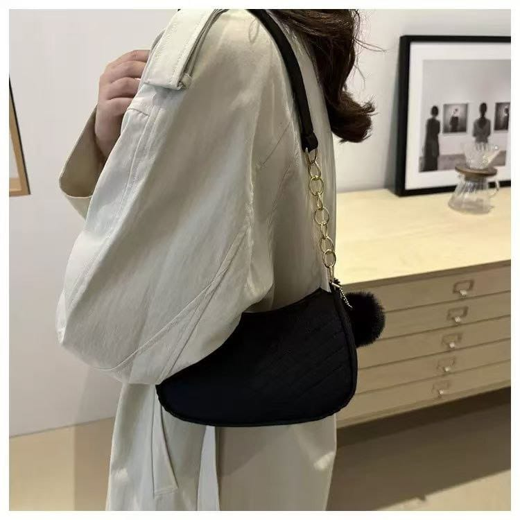 Cartera con Llavero ponpon 3.0