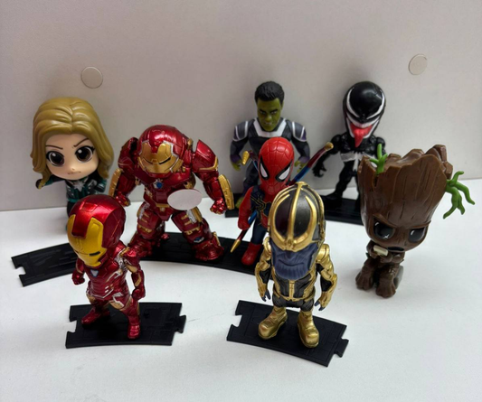 Set Coleccionable Marvel (8 Figuras con Base) 8.0