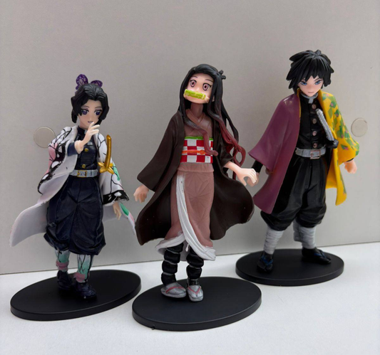 Set de Colección "Demon Slayer"  8.0 COLECCIONABLES