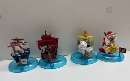 Set de Colección One Piece (8 Piezas)  8.0 COLECCIONABLES