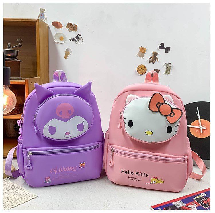 Mochila Sanrio Escolar  14.0
