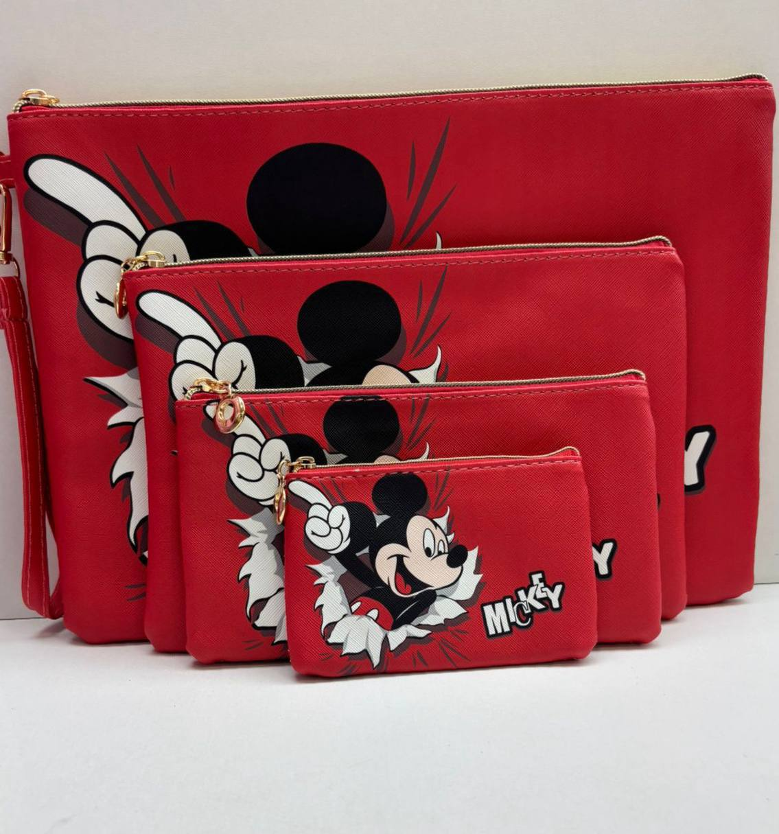 Set de 4 Cartucheras de Diferente Tamaño de Dideño Mickey 8.0 HOGAR - PAPELERIA